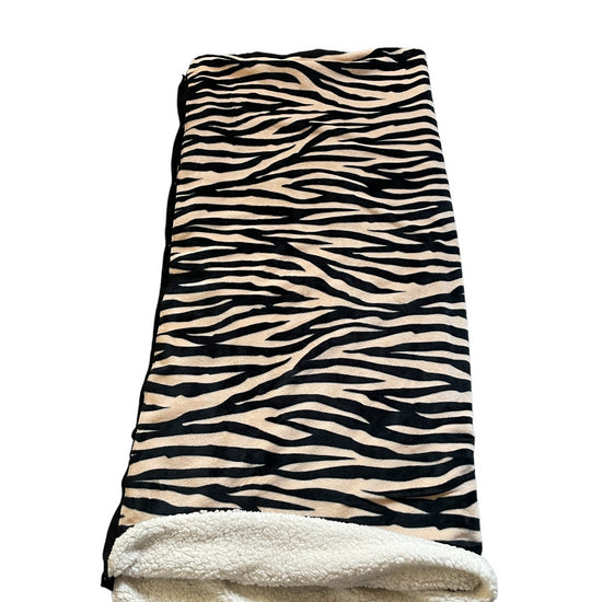 Plaid Deken - Jacquard Donker Roze Zebra / Zwart Wafel Eén Maat