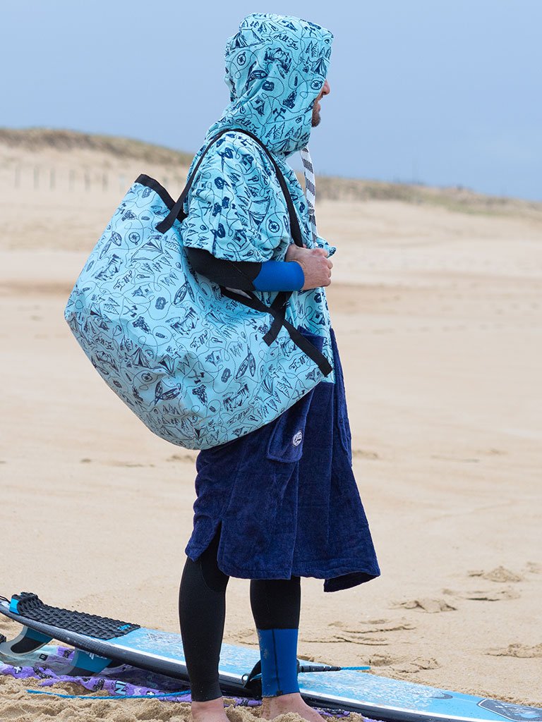 Kit de limpieza : Cubo + Cepillo Arena - Camp 50L