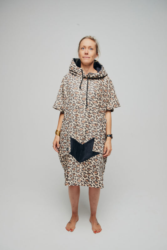 Poncho adulte coupe V - LEOPARD
