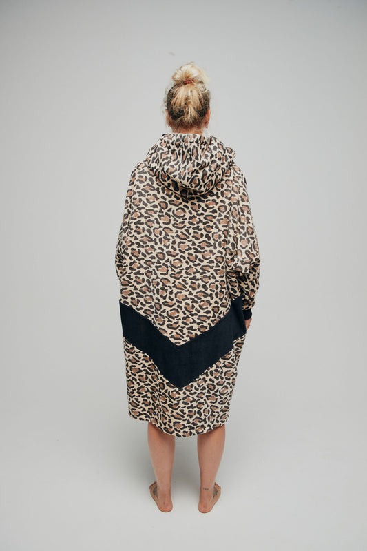 Long Sleeves Ponchos - LEOPARD