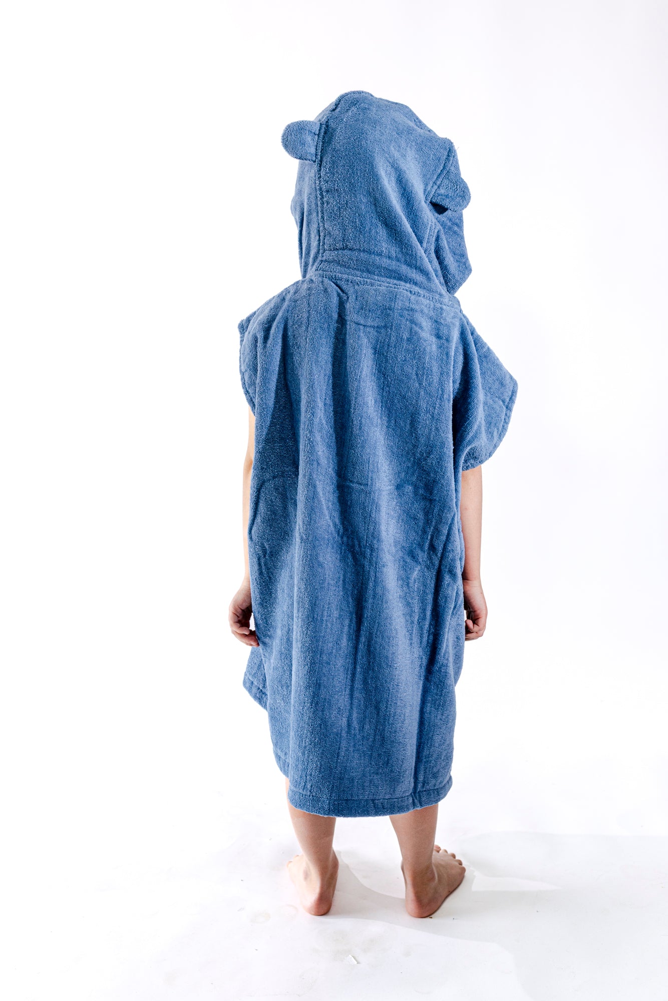 Dos du poncho surf bébé ALL-IN Kaï Surf Blue, capuche avec oreilles décoratives, coloris bleu