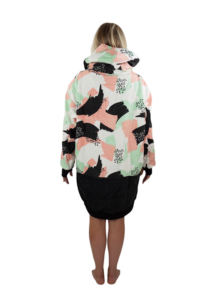 Boyfriend Poncho - Camo Smoke / Black One Size