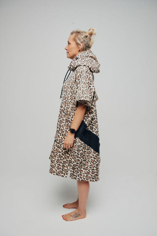 Poncho adulte coupe V - LEOPARD