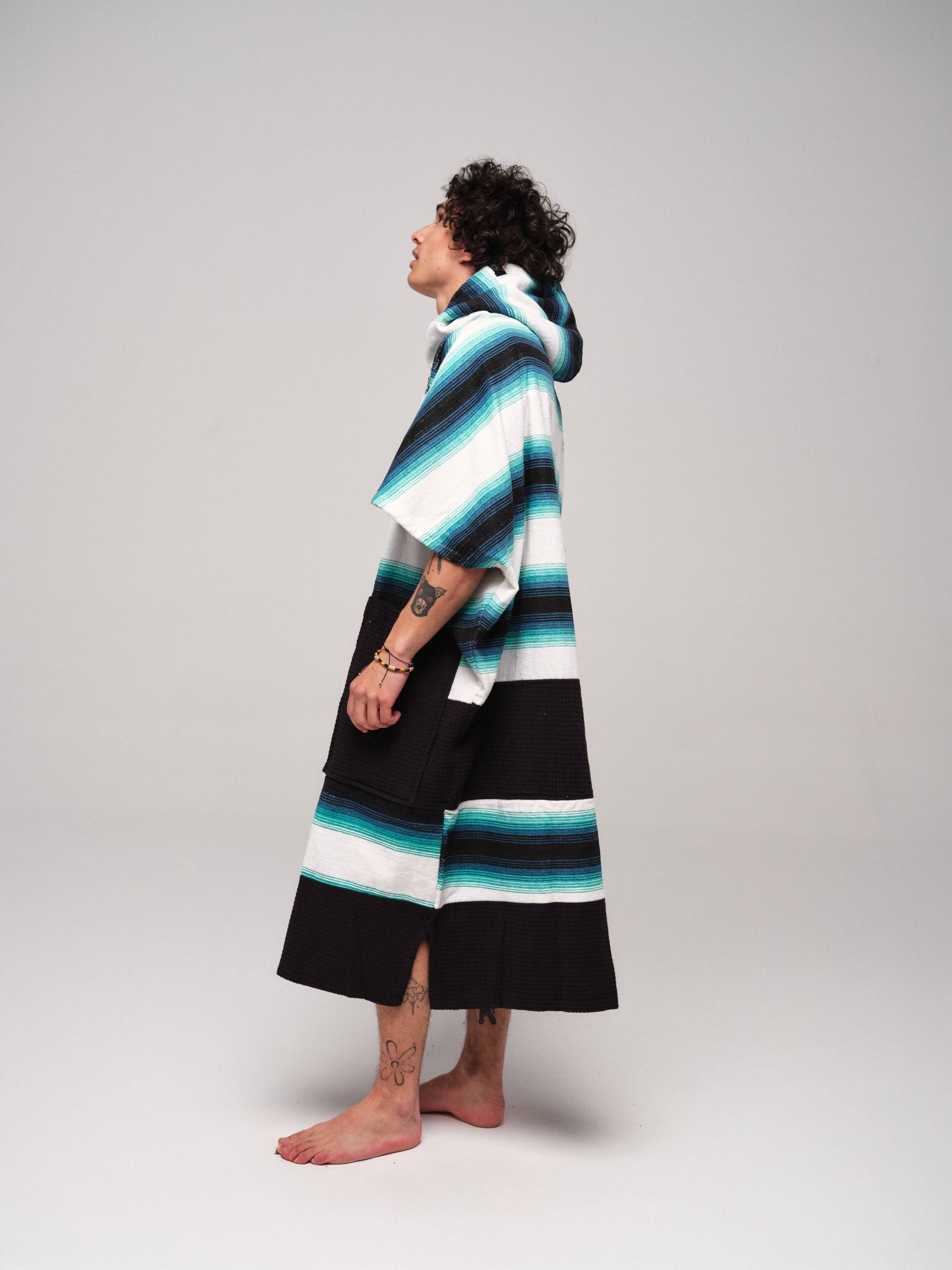 V Poncho Beach Crew - Rayas Talla Única