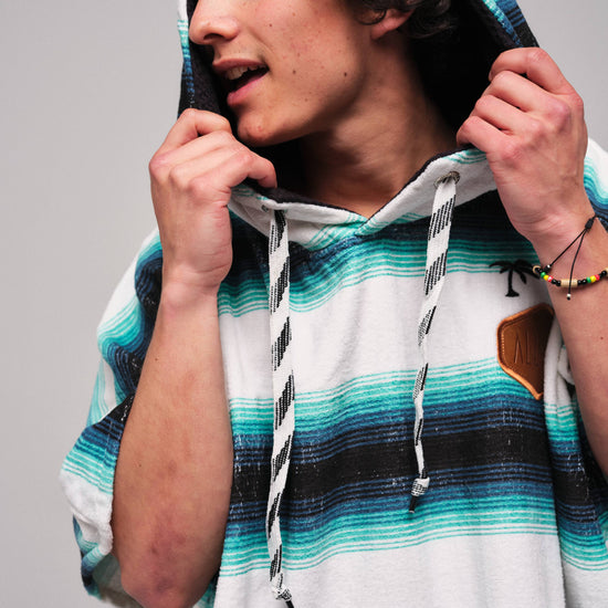 V Poncho Beach Crew - Rayas Talla Única