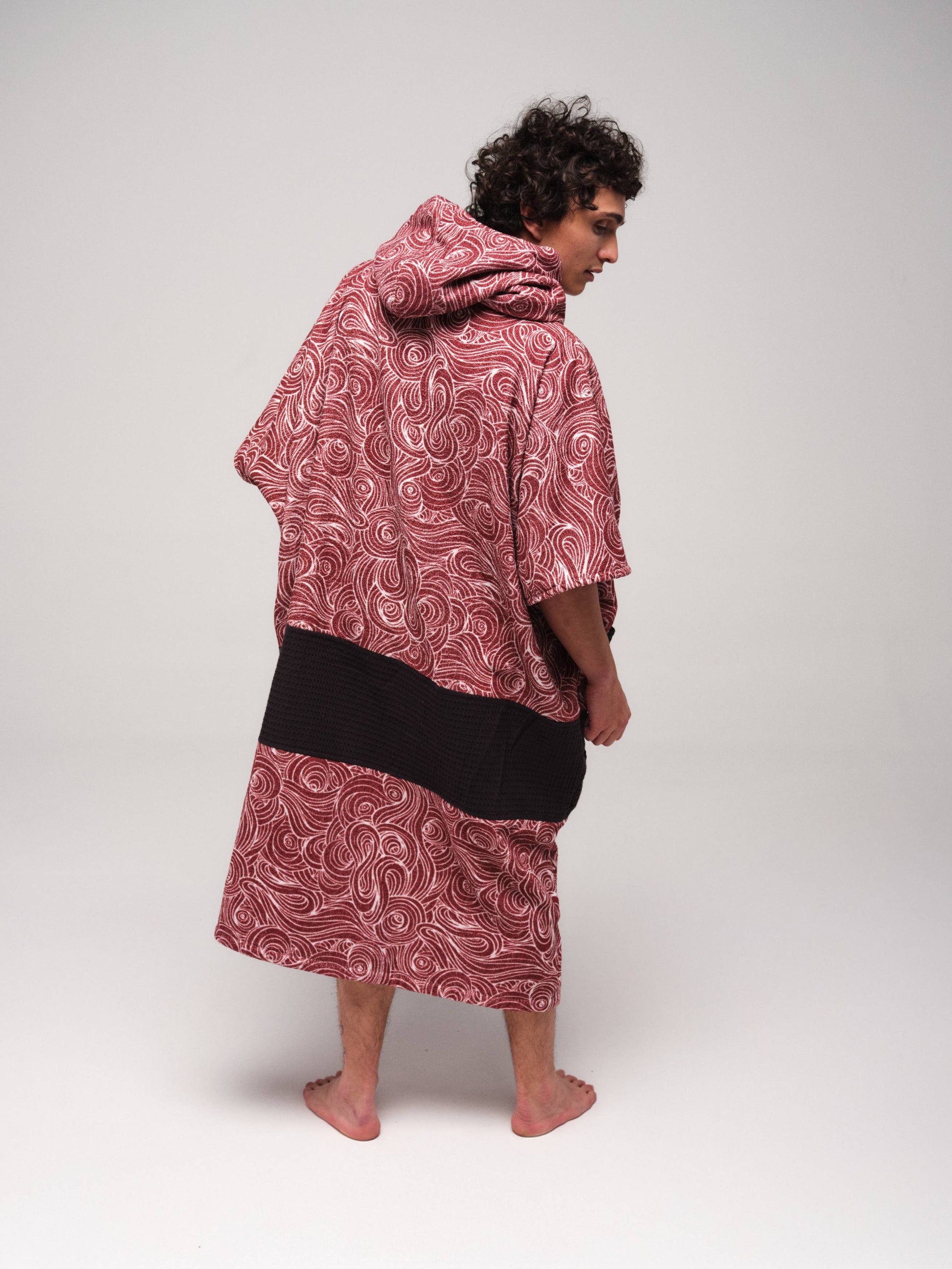 V Poncho - Japanese Red One Size
