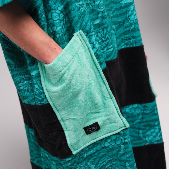 V Poncho - Turtle One Size