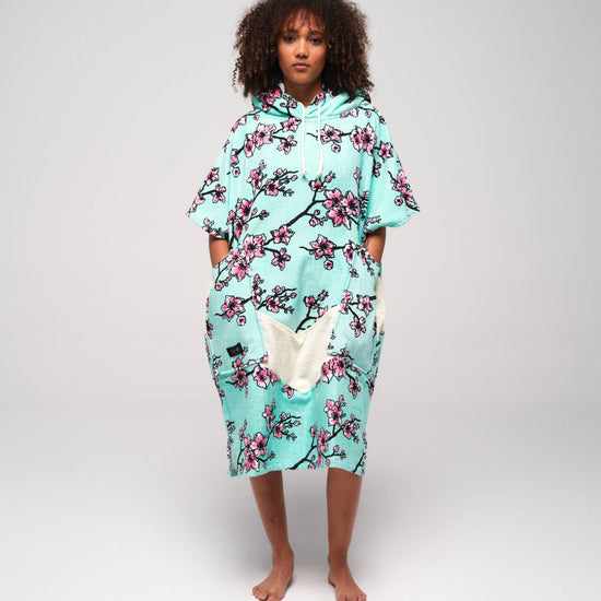 Poncho V - Cerezo Talla Única