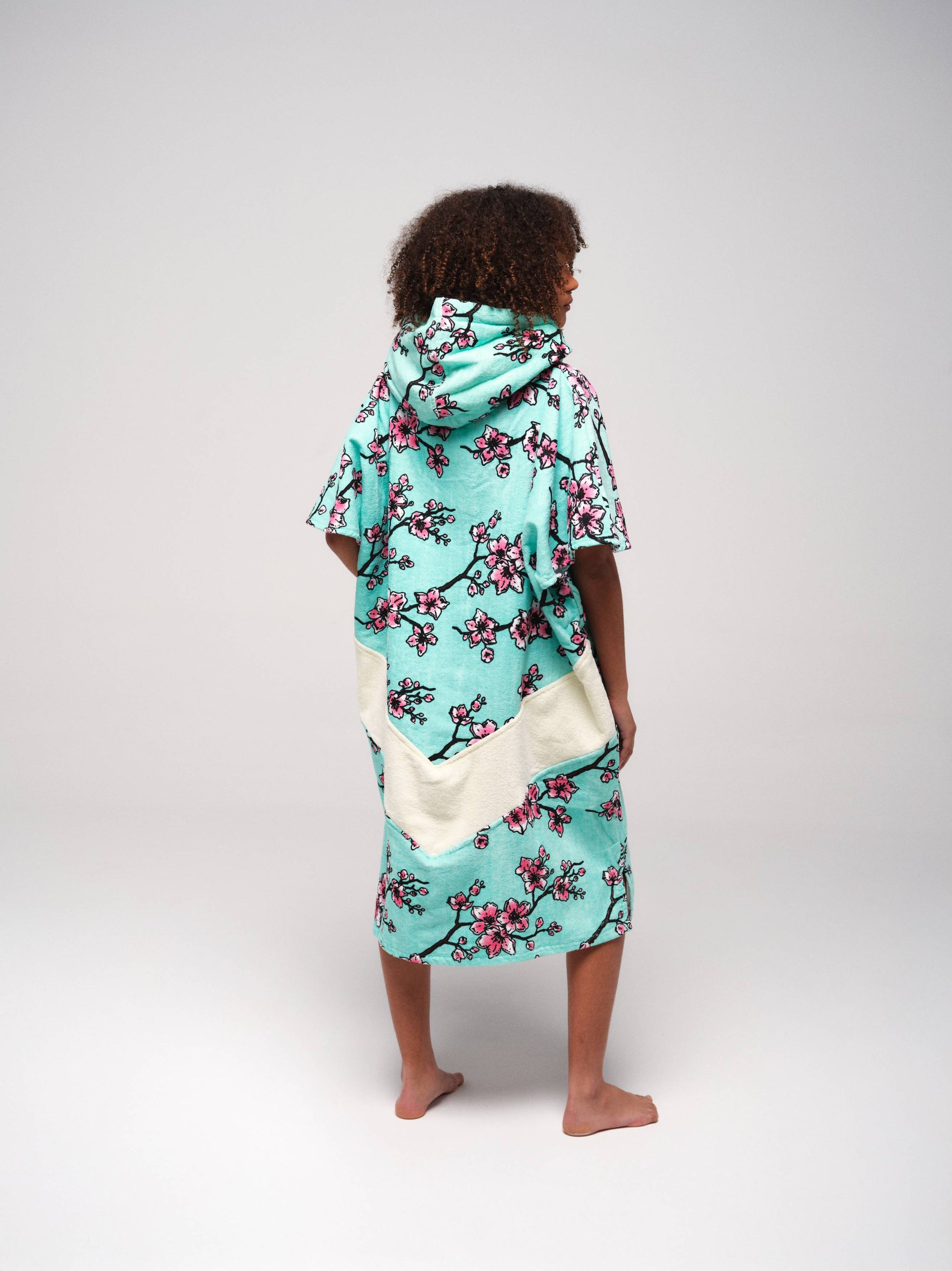 Poncho V - Cerezo Talla Única