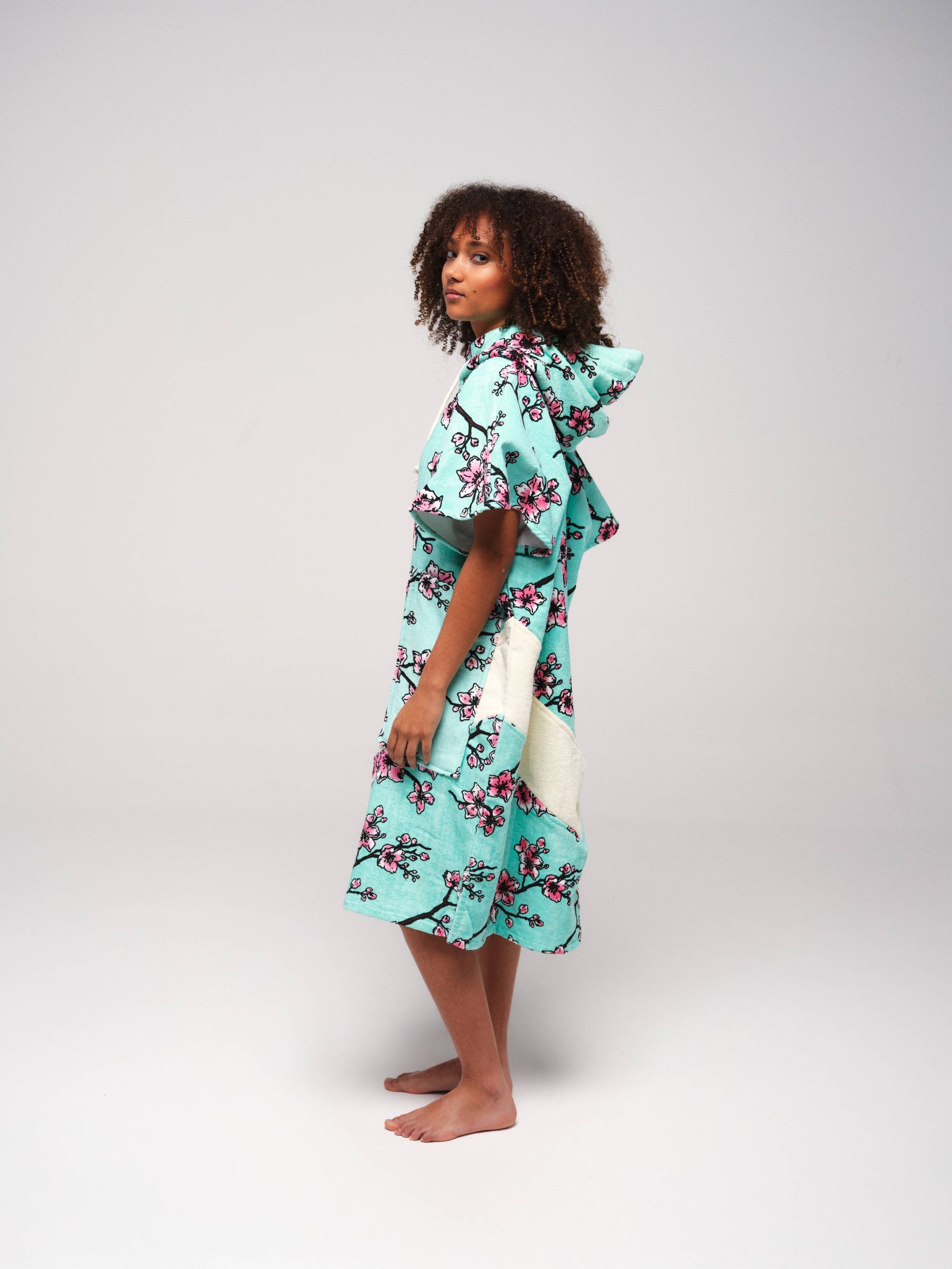 Poncho V - Cerezo Talla Única