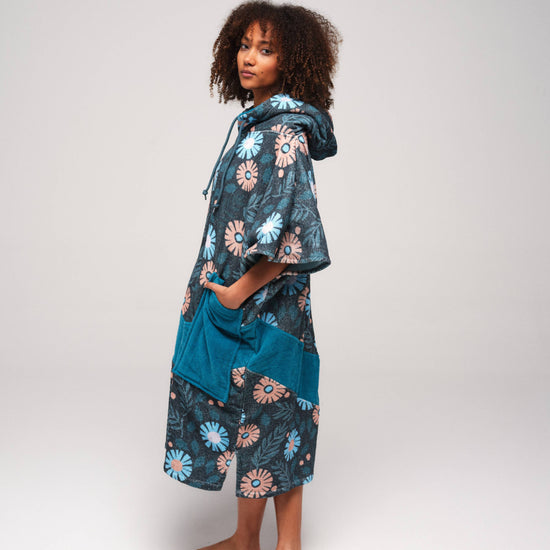 V Poncho - Floral Blue One Size
