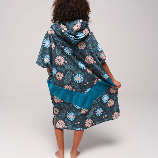 V Poncho - Floral Blue One Size