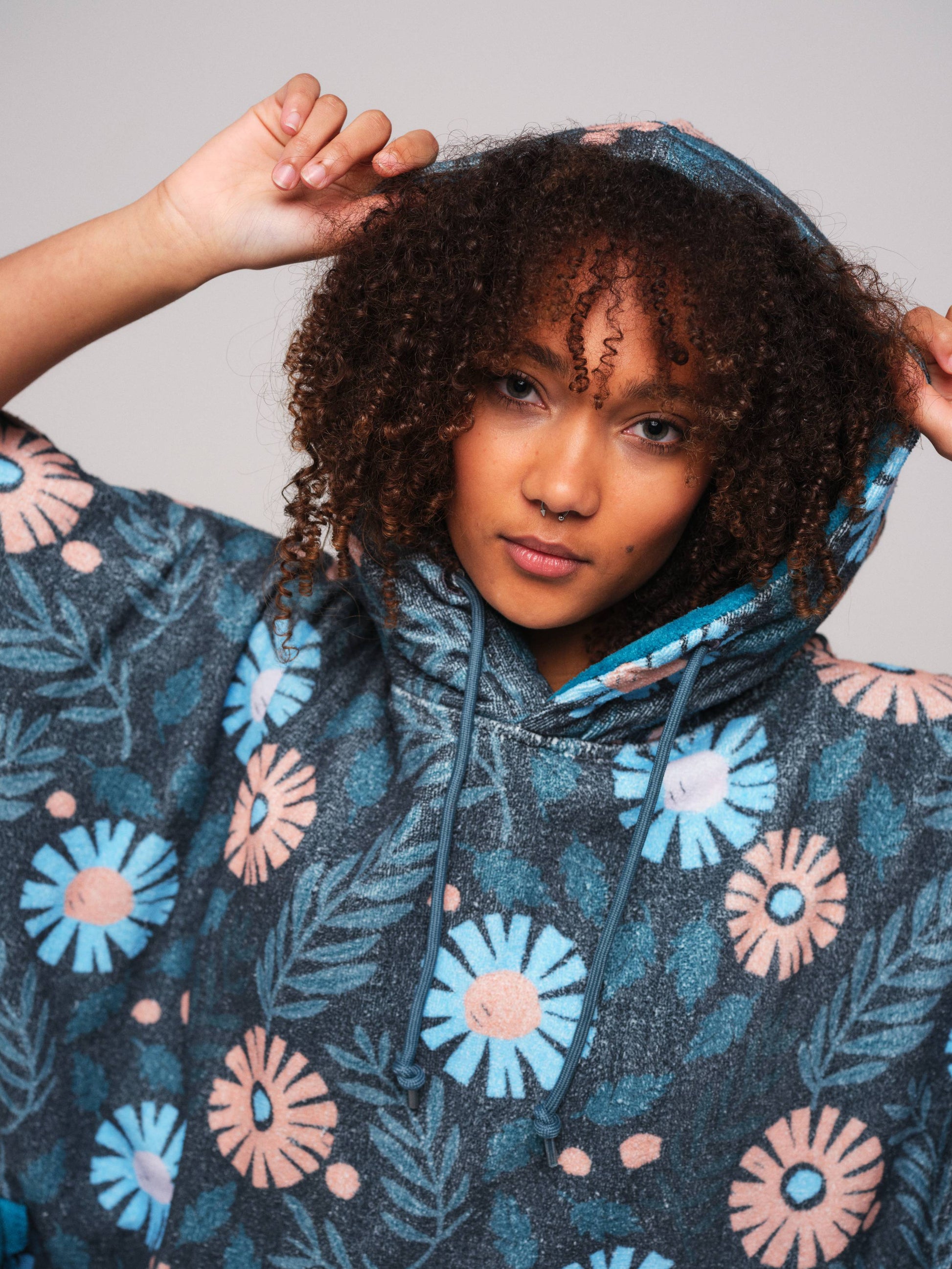 V Poncho - Floral Blue One Size