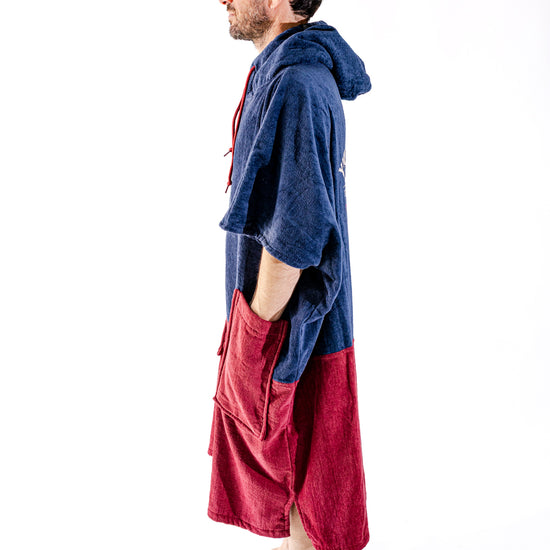 Poncho surf ALL-IN Hossegor – vue profil – coton éponge velours OEKO-TEX®