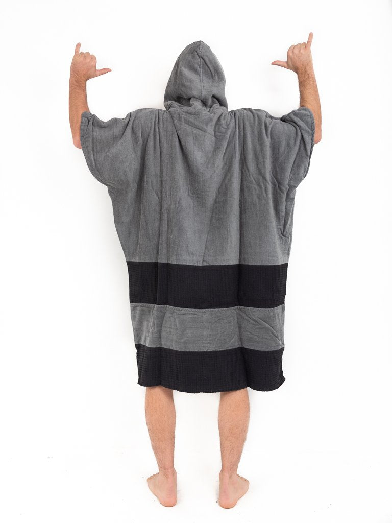 V Poncho Beach Crew - Charcoal / Black Waffle One Size