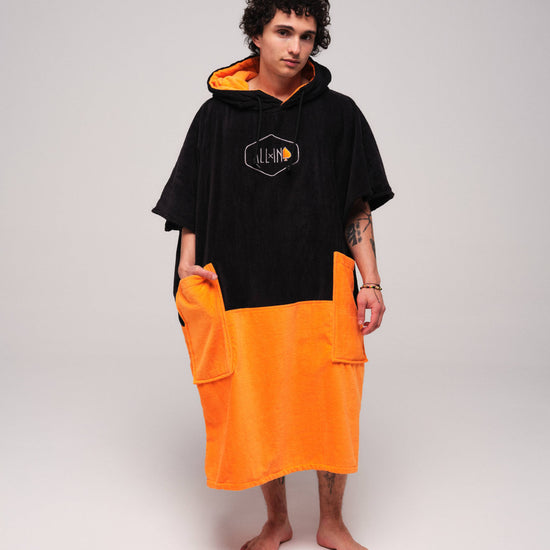 V Poncho Flash Line - Black Apricot One Size