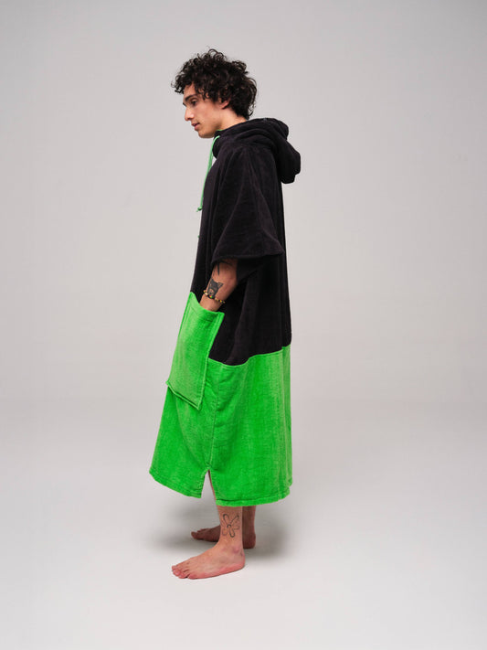 V Poncho Flash Line - Black Spring One Size
