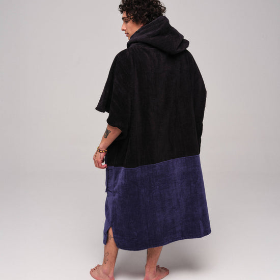 V Poncho Flash Line - Black Navy One Size